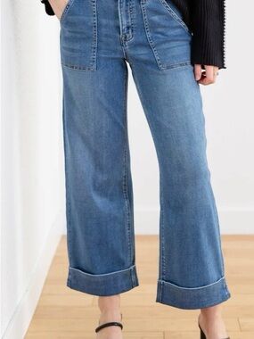 Vervet Wide Leg Crop Women's Jeans in Medium Blue